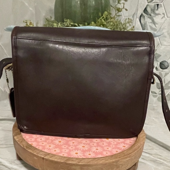Vintage Coach NYC Saddle Bag! - Picture 4 of 16